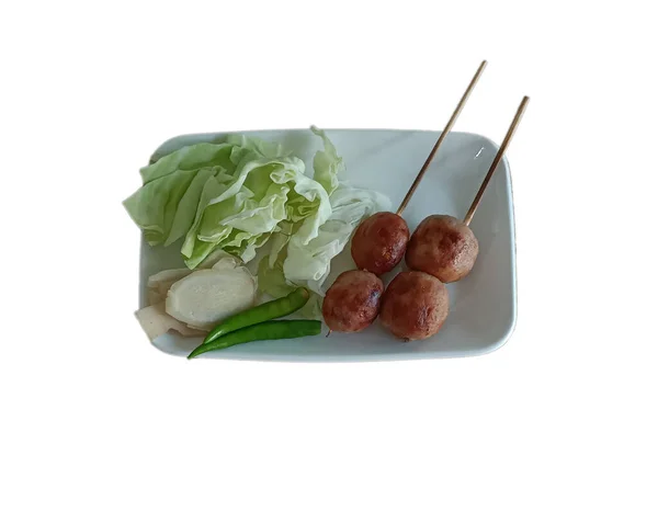 伊桑香肠和蔬菜 泰国人的食物在白色背景上 — 图库照片