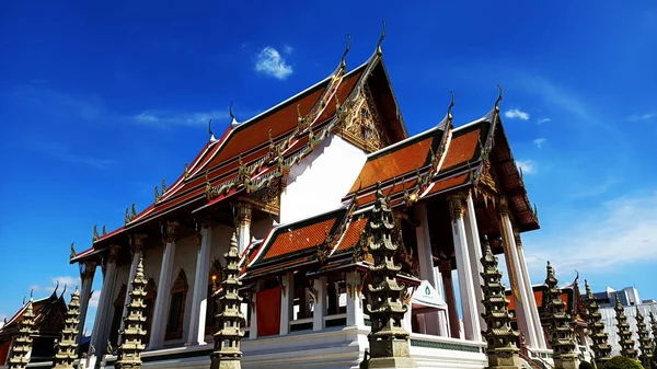 Wat Suthat Στην Ταϊλάνδη Είναι Ένας Δημοφιλής Τουριστικός Προορισμός Ταϊλάνδη — Φωτογραφία Αρχείου