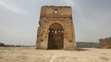 Eski Fez Medina üzerinde panoramik manzaralı merinid mezar