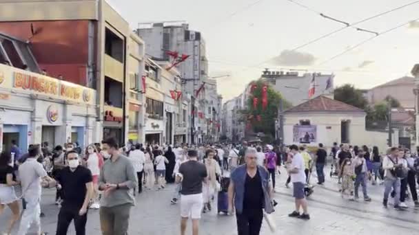 Přeplněná Ulice Během Pandemie Covid Istanbulu — Stock video