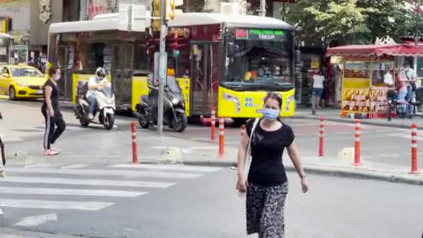 이스탄불의 거리를 사람들 — 비디오