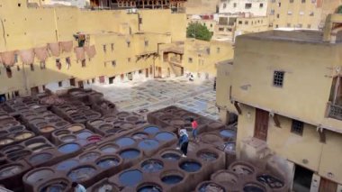 Fes 'in eski Medine' sinde Chouara tabakhanesi