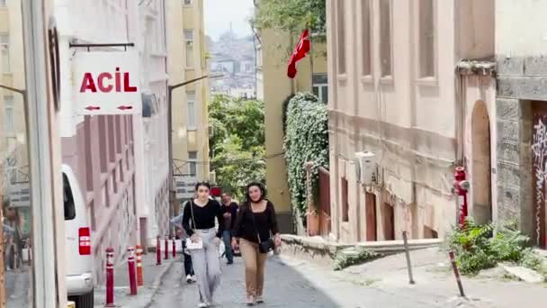 Gente Cammina Fuori Strade Istanbul — Video Stock