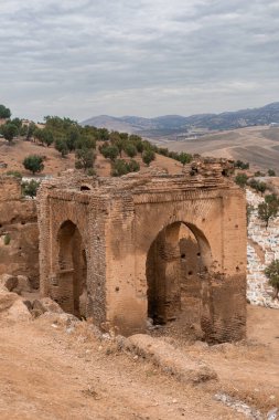 Fez 'in eski Medine' sindeki merinid mezarları