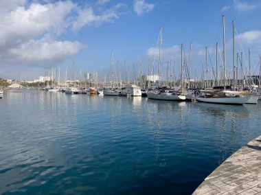 Barcelona 'daki Rambla de mar limanı