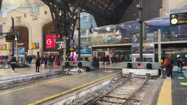 Bruxelles的主要火车站 — 图库视频影像