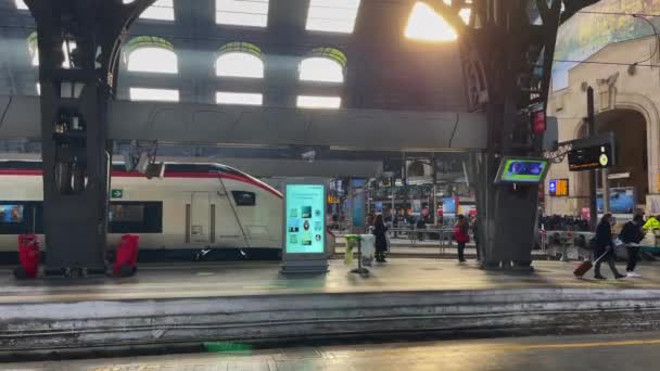 Estação Ferroviária Principal Bruxelles — Vídeo de Stock