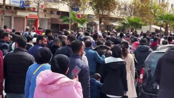Marockanska Lärare Protesterar Fez Gator — Stockvideo