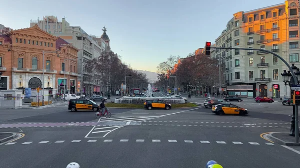 Taxi Cars Driving Roundabout Barcelona — Stock Photo, Image