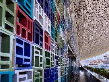 Casa voyageurs tren istasyonunun modern işareti.