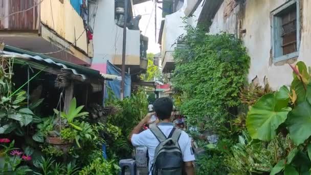 Туристы Прогуливаются Старому Городу Джакарта — стоковое видео