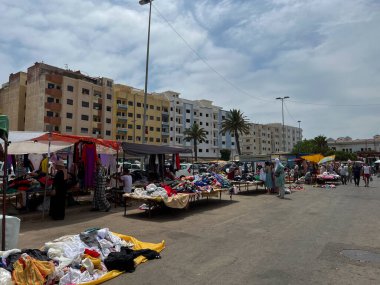 Fas 'ta ikinci el giysi pazarı