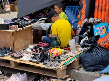 Fas 'ta ikinci el giysi pazarı