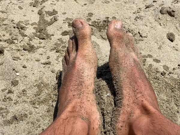 Closeup Male Feet Covered Sand Beach — стоковое фото