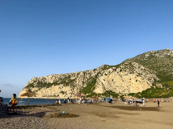 Group People Enjoying Summer Holiday Beach — 图库照片