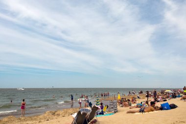 Crowd of people enjoying their summer on Knokke beach