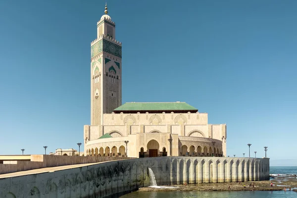 People Swimming Ocean Next Hassan Mosque Casablanca — Fotografia de Stock