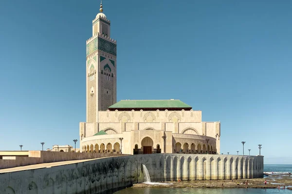 People Swimming Ocean Next Hassan Mosque Casablanca — Fotografia de Stock