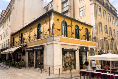 Lizbon 'da bir sokak manzarası