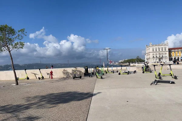 Muitos Scooters Elétricos Estacionados Praça Lisboa — Fotografia de Stock