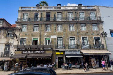 Lizbon 'daki Baixa pansiyonunun dışı.