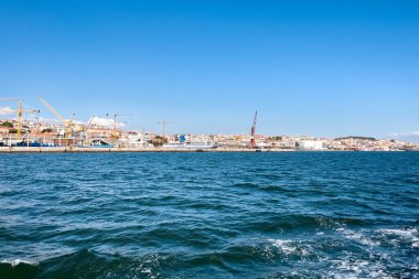 Lizbon üzerinde bir tur vapurundan görüntüler