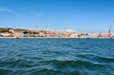 Lizbon üzerinde bir tur vapurundan görüntüler