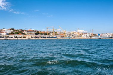 Lizbon üzerinde bir tur vapurundan görüntüler