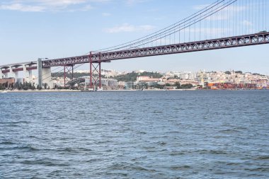 Lizbon Köprüsü-25 Nisan