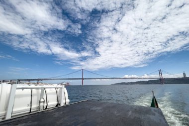 Lizbon üzerinde bir tur vapurundan görüntüler