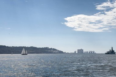 Lizbon üzerinde bir tur vapurundan görüntüler