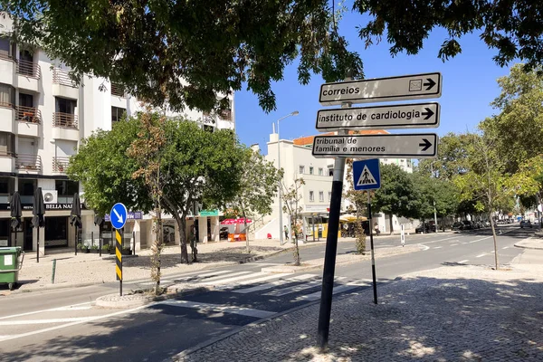 Strada Vuota Nel Quartiere Almada Lisbona — Foto Stock