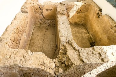 Lizbon 'daki Valilik Sarayı Oteli' nin içindeki eski duvar.