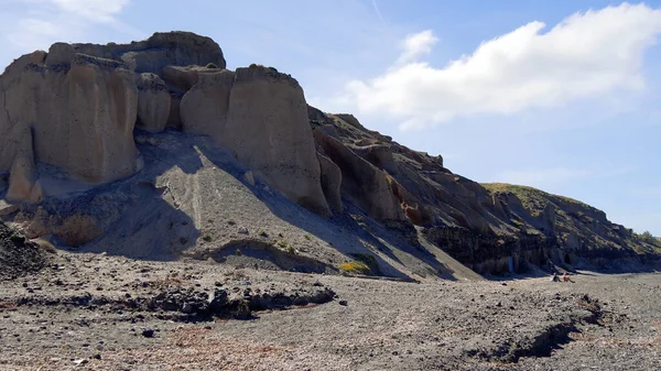 Vue Sur Une Église Ciel Bleu Aux Murs Blancs Grec — Photo