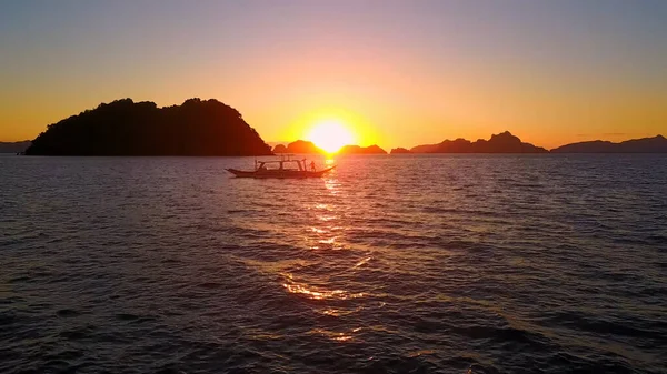 タイの海での美しい日の出 — ストック写真