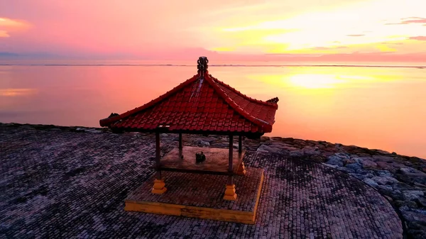 Hermoso Atardecer Sobre Lago — Foto de Stock