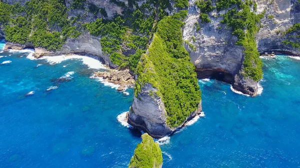 Deniz manzarası çok güzel. Doğa