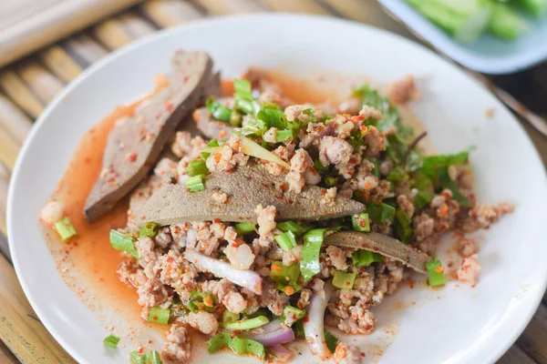 Ensalada Picante Cerdo Picado Comida Tailandesa — Foto de Stock