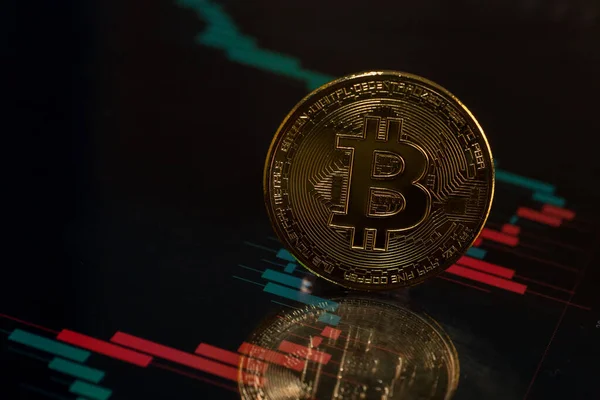 Χρυσό Bitcoin Συμβολική Φόντο Διάγραμμα Κηροπήγιο Ψηφιακό Νόμισμα Κρυπτονόμισμα — Φωτογραφία Αρχείου