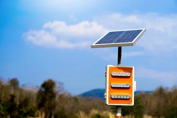 Photovoltaic Solar Panel Board Blue Sky Background Concept Using Green — Stock Photo, Image