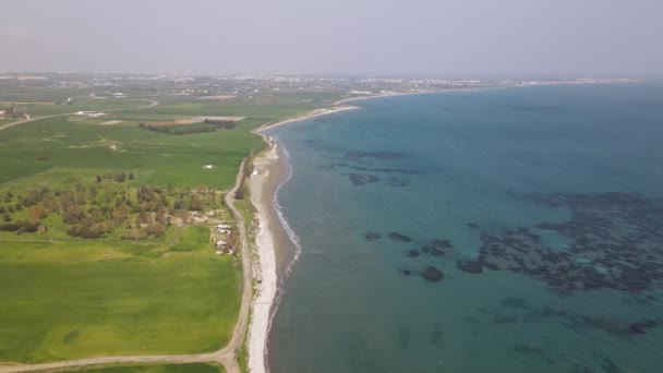 Chipre Vistas Mar Mediterráneo Durante Día Disparando Desde Dron Vistas — Vídeos de Stock