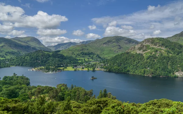Glenridding in the Lake District and Ullswater Lake — Stock Photo, Image
