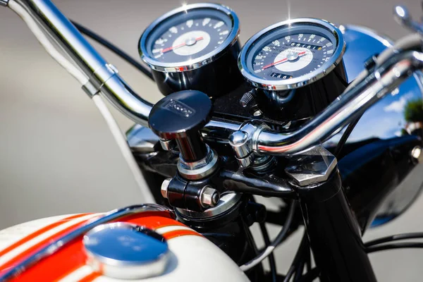 Midden jaren zestig Triumph Bonneville motorfiets detail — Stockfoto