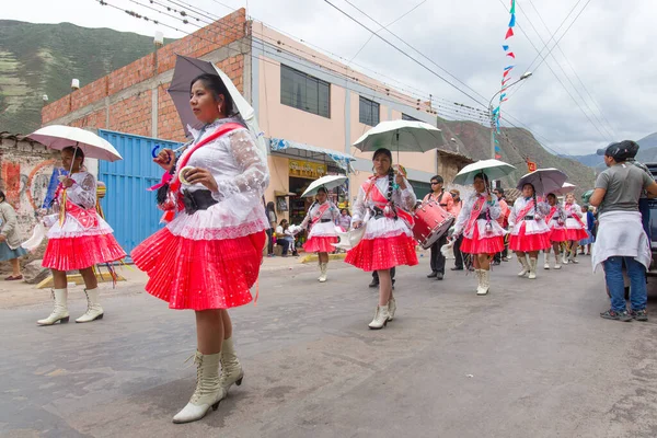 Urubamba Vadisi 'nde Noel festivali