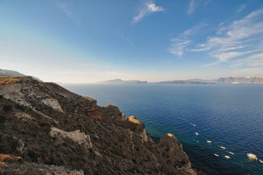 Yunanistan 'ın Santorini kentinde sisli bir sabahta