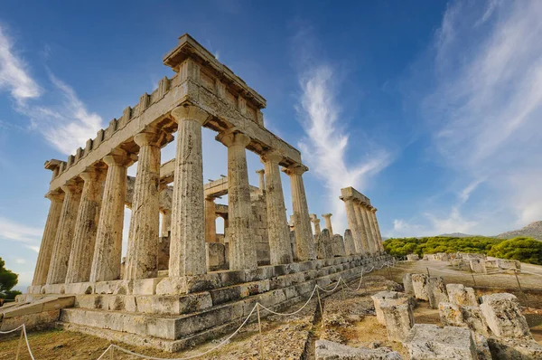 Колонны храма Афеи на острове Эгина, Греция - Архитектурные детали — стоковое фото