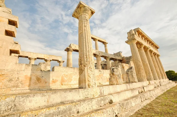 Chrámu Aphaia v Řecku Ostrov Aegina — Stock fotografie