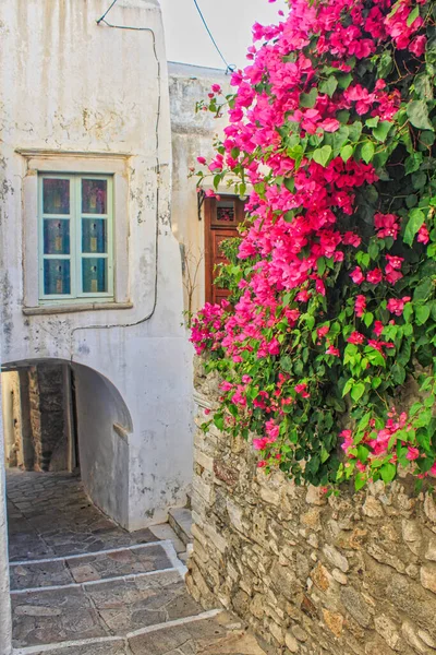 Naxos希腊狭窄的道路 — 图库照片