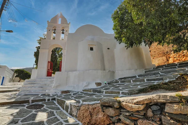 Iglesia Tradicional Pueblo Chora Isla Cicládica Sikinos Grecia — Foto de Stock