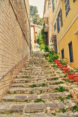 Nafplio 'da taş yol yürümek için ideal, eski şehir